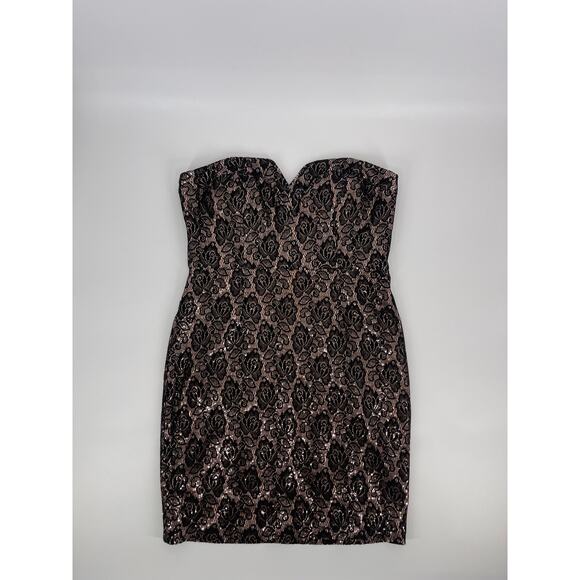 Bisou Bisou Strapless Dress (B8#3) - Picture 3 of 10